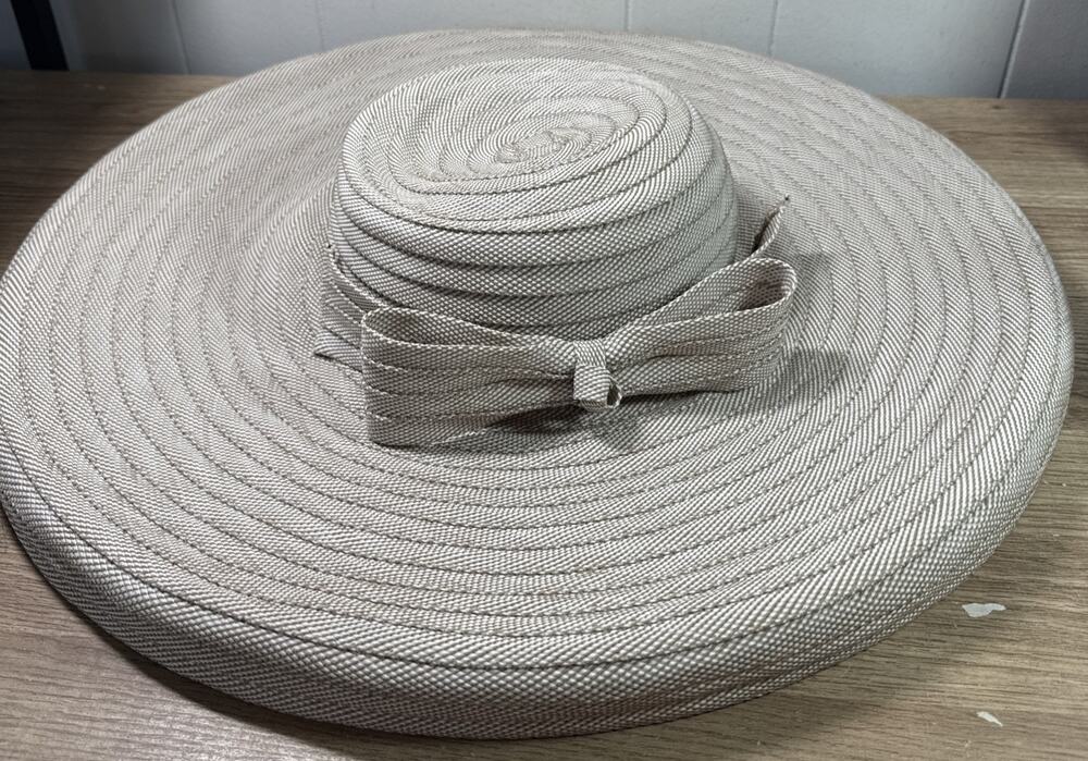 Kokin New York Vintage Cream Bow Wide Brim Dress Hat Derby Hat/church Hat